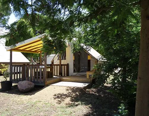 a-marina-camping-accueil-tente-daktari.webp